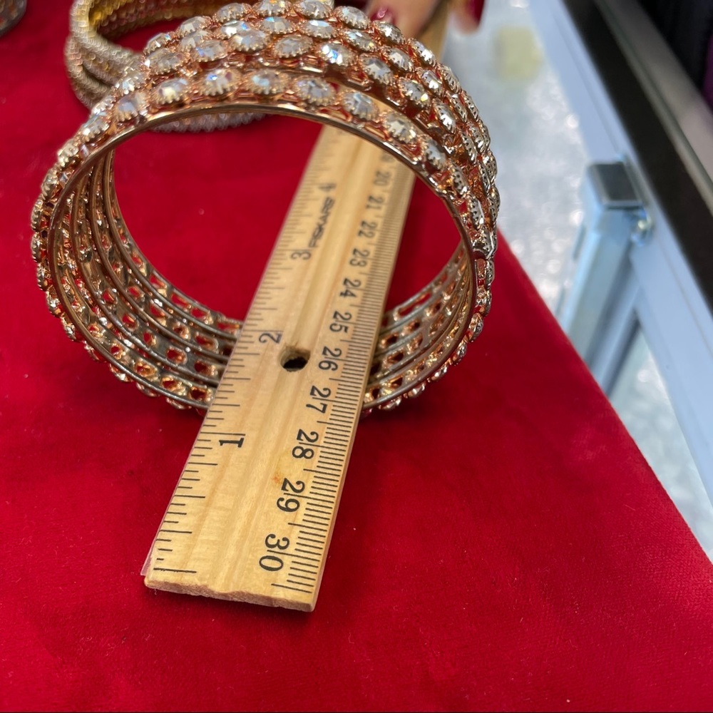 Women bangles - Picture 2 of 4